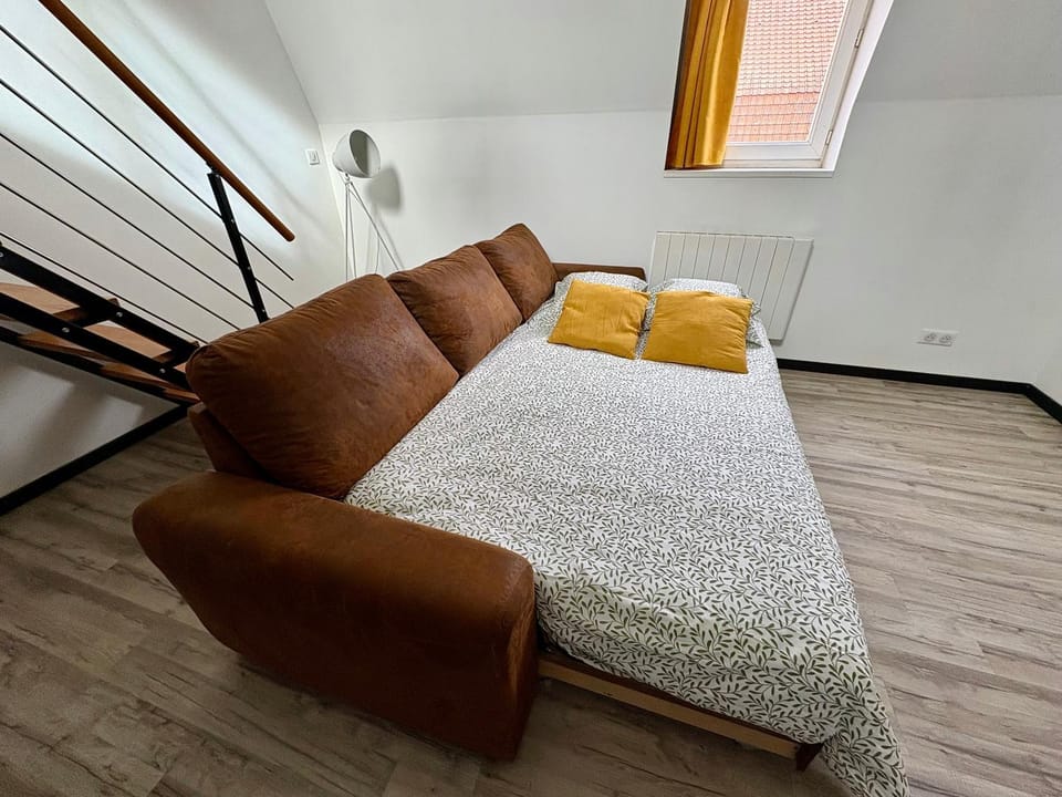 Charmant Loft 4 pers Au centre Douai Netflix Apartment in Hauts-de-France