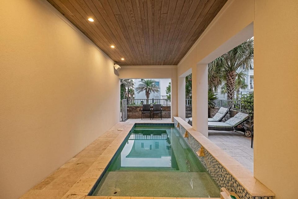 Emerald Breeze House in Inlet Beach