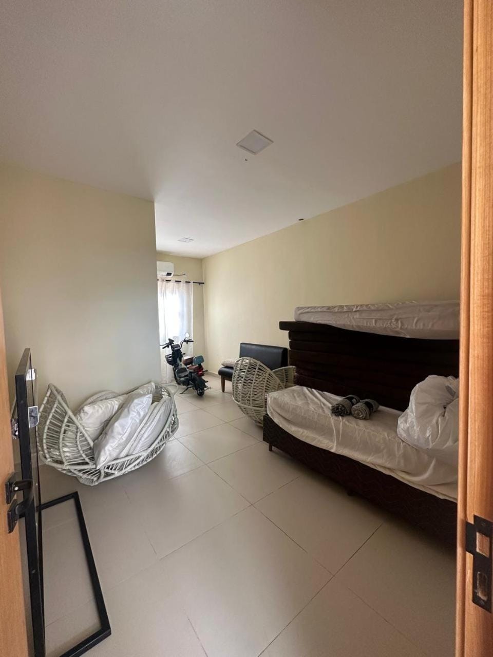 COP 30 ALPHAVILLE CASA NOVA PRIMEIRA LOCAÇÃO 3 SUITES até 10 pessoas House in Belém