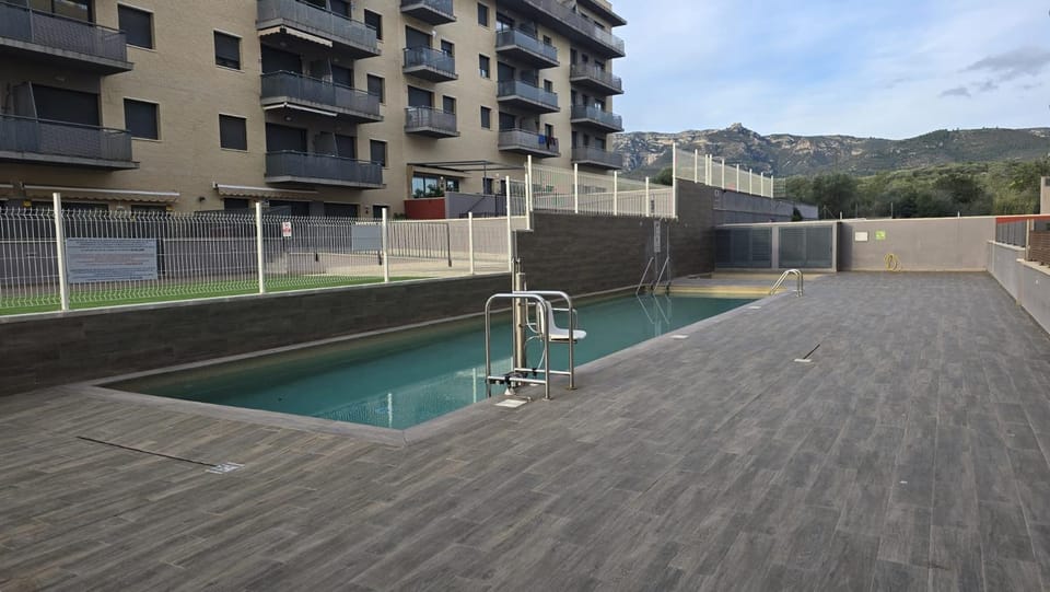 Area and facilities, Swimming pool