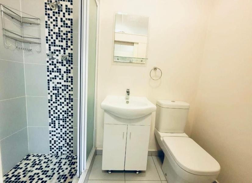 La Phosh Guest House Bed and Breakfast in Durban