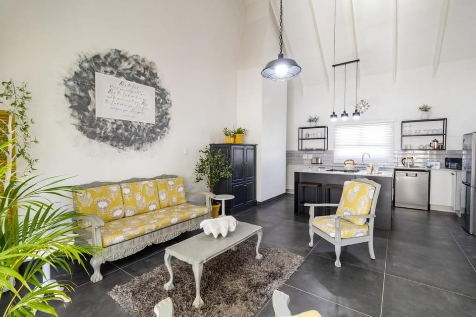 Peace Haven Cottage St Helena Bay Apartment in Western Cape