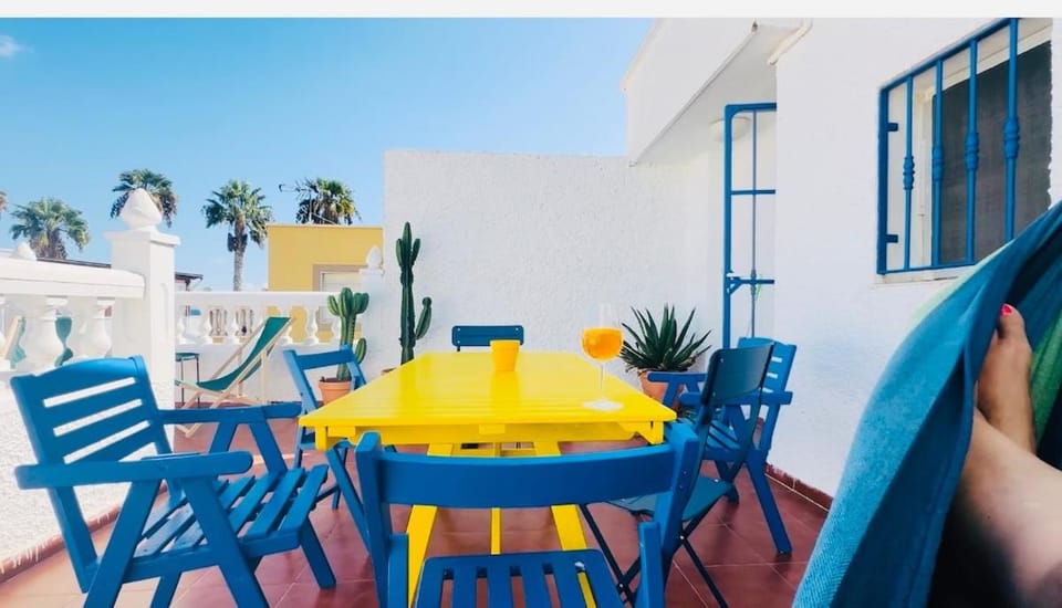 View (from property/room), Balcony/Terrace, Seating area, Dining area