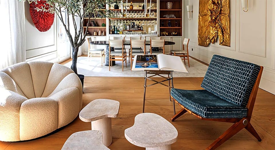 Living room, Seating area