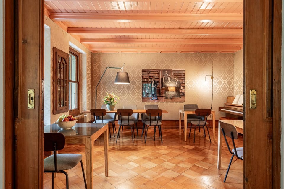 Dining area, Internal: Not applicable to any particular room