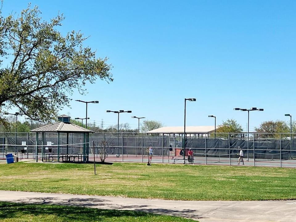 Tennis court