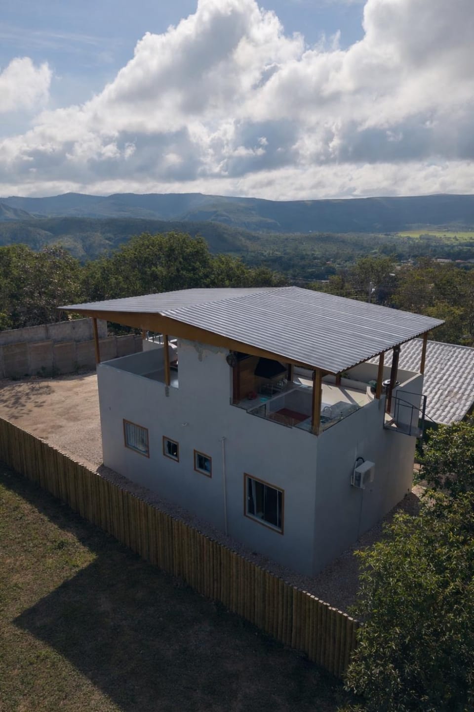 Natural landscape, BBQ facilities, Balcony/Terrace, Mountain view