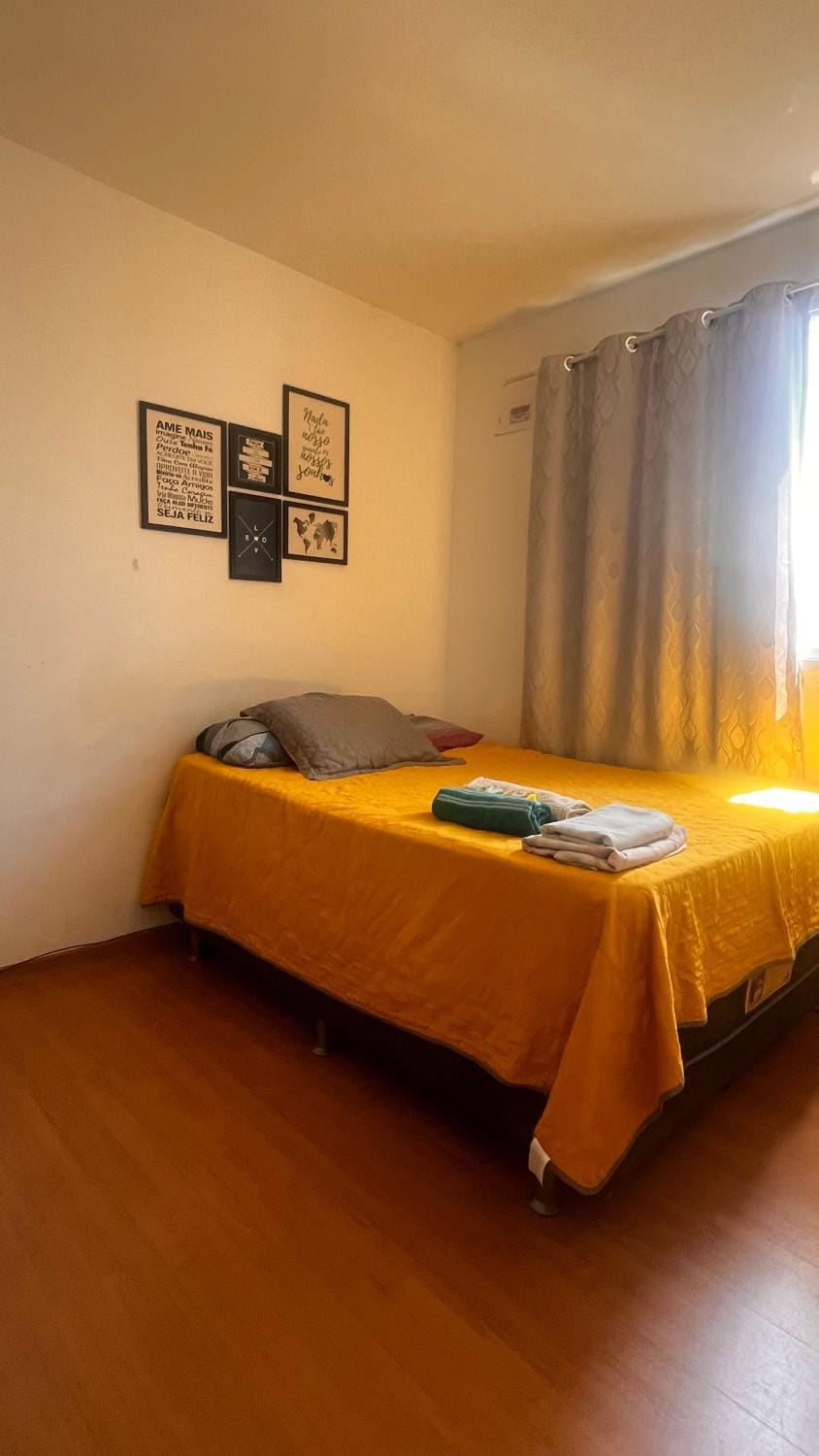 Photo of the whole room, Bedroom