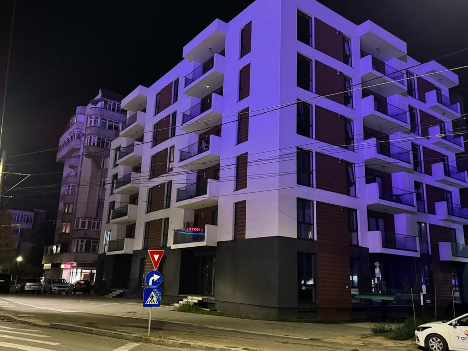 Urban Escape Craiova Apartment in Craiova