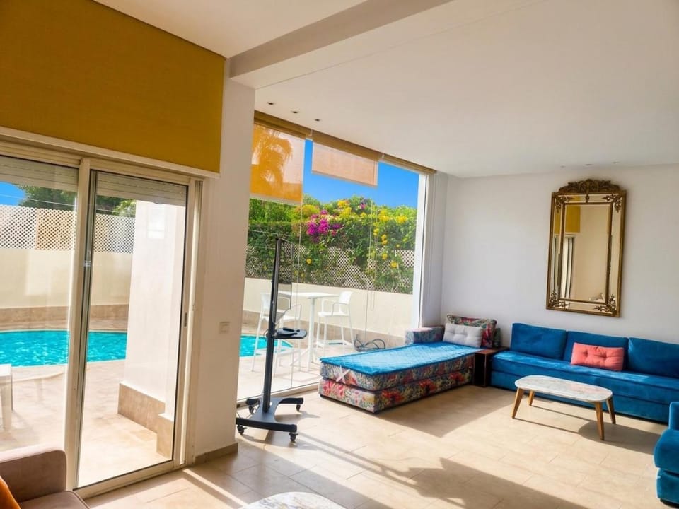 Villa Zen, piscine privée et plage Villa in Casablanca-Settat