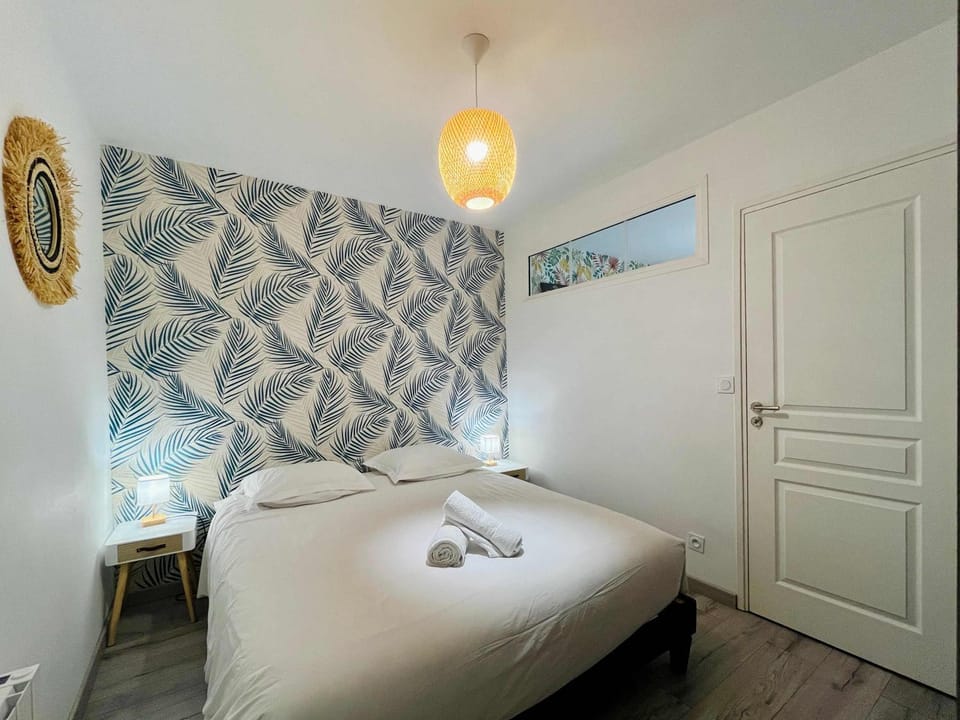 Le Rez des Arcades - T2 en RDC hypercentre Apartment in Normandy