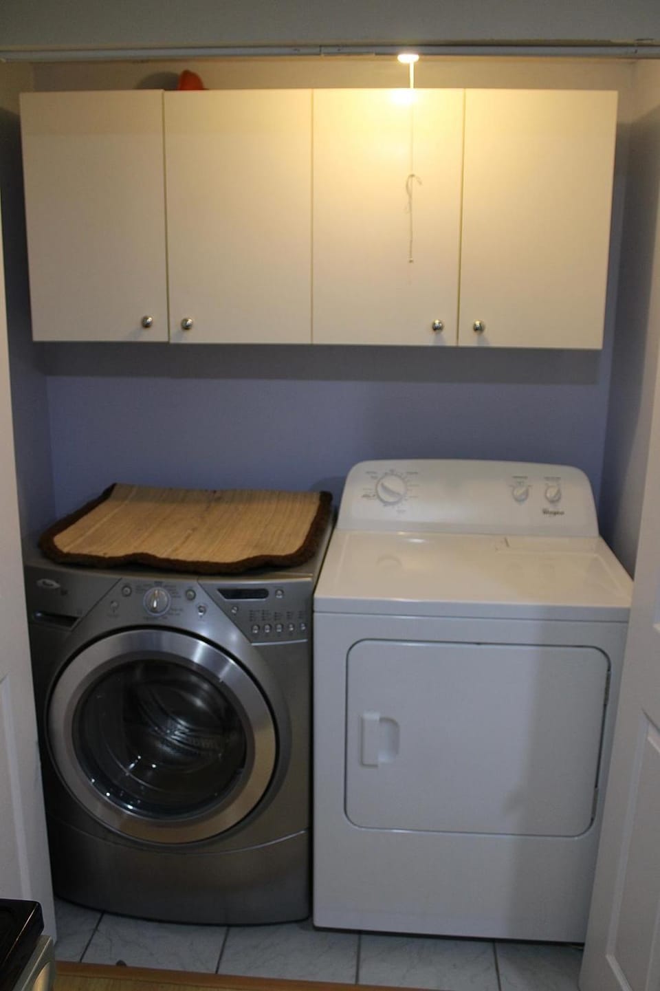 Perfect location brand new basement 1 bedroom full basement with kitchen in unit laundry separated Vacation rental in Laval