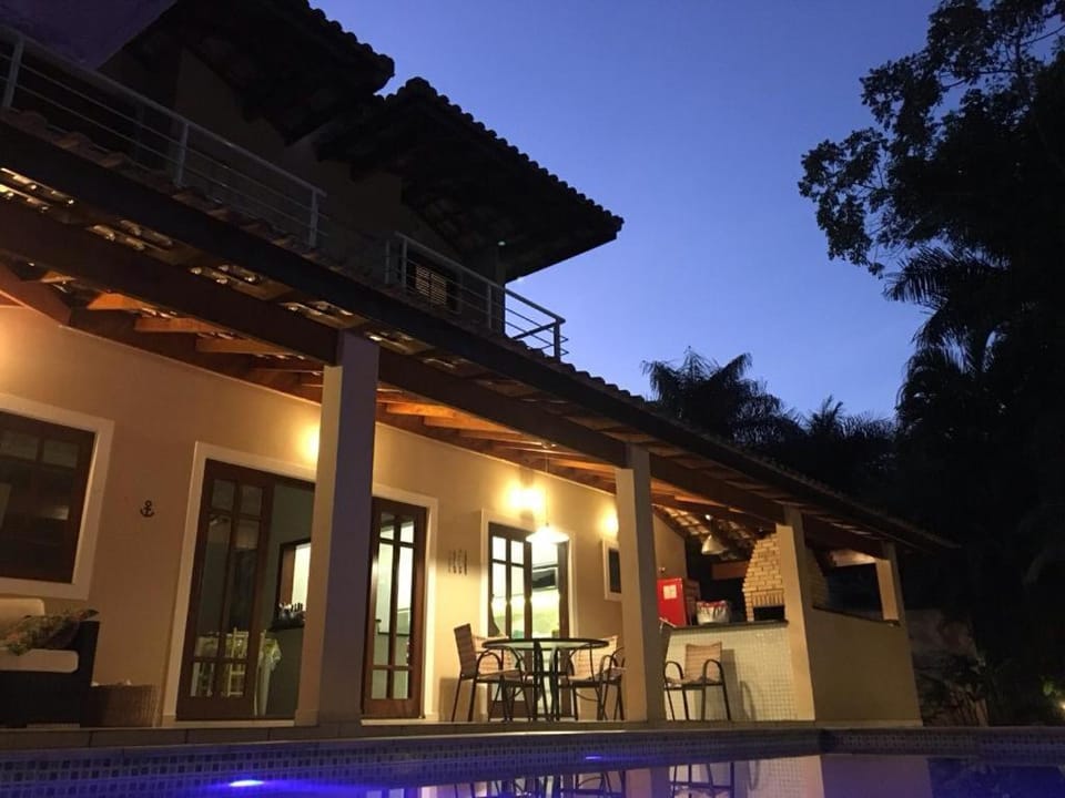 Casa de Praia em Guaratuba, Bertioga-SP House in Bertioga