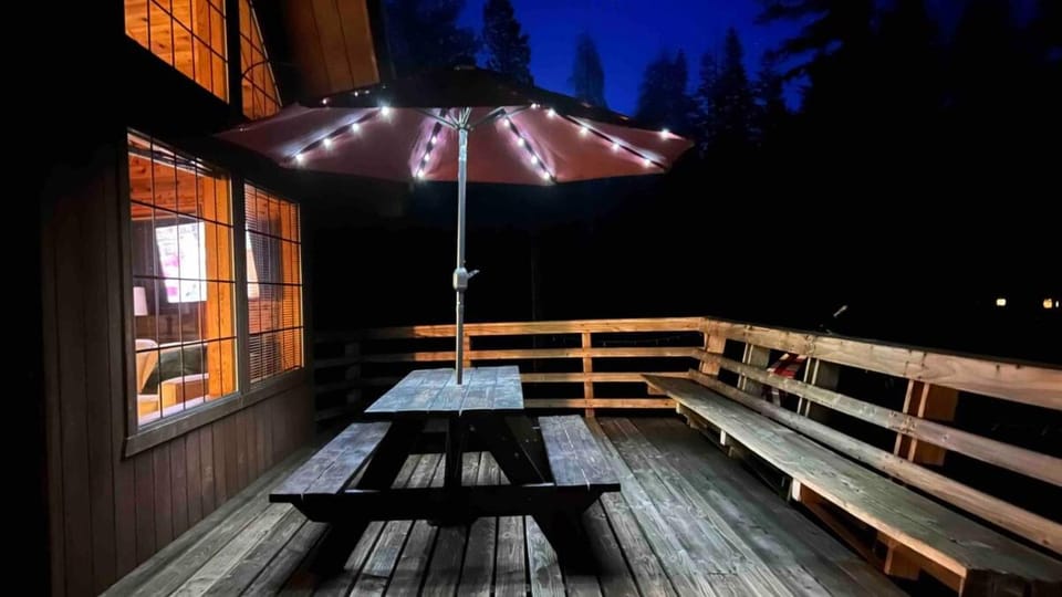 Patio, Night, View (from property/room), Balcony/Terrace