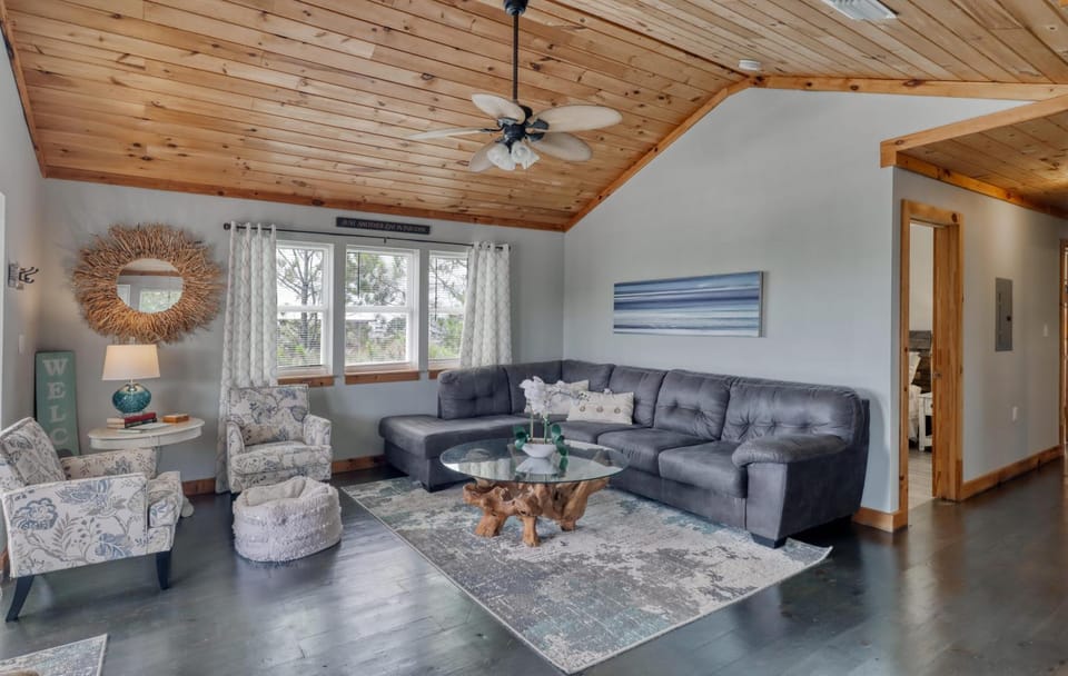 Whitesands Beach House House in Alabama