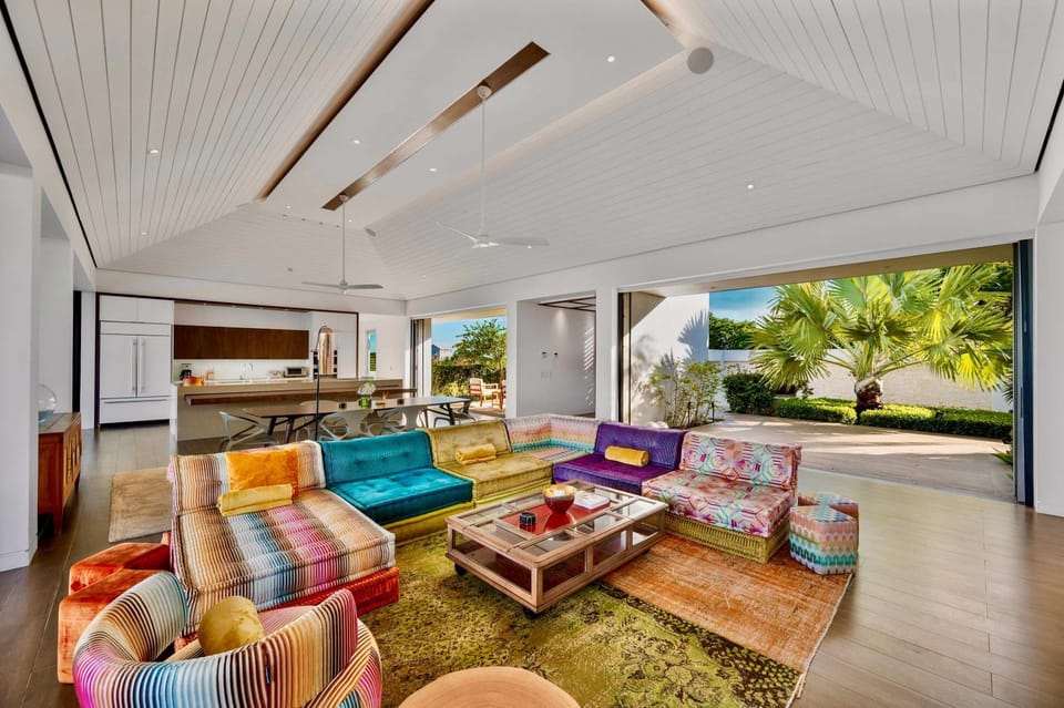Skyline Villas - Villa Cosmo with Oceanview Villa in Turks and Caicos Islands