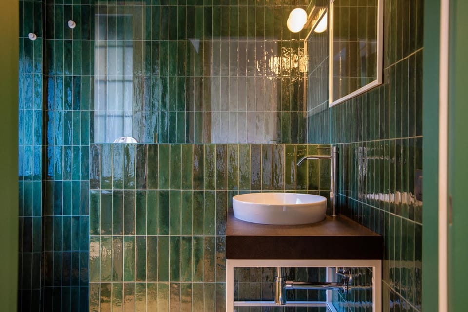 Navigli - LeoBrothers - Alzaia Naviglio Pavese 8 Bed and Breakfast in Milan