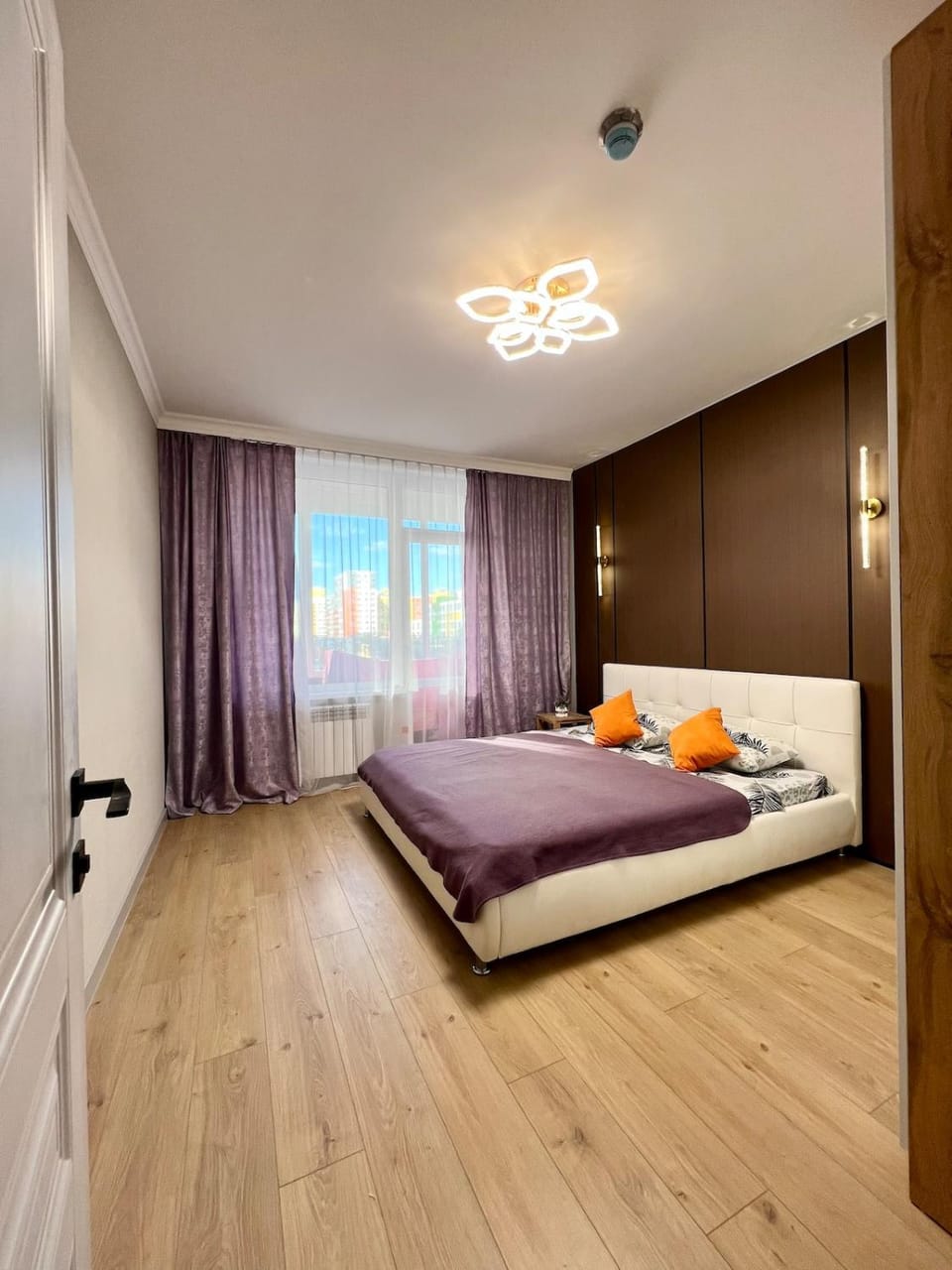 Современный 3х комнатный апартаменты на Туране возле Барыс Арена Apartment in Kazakhstan