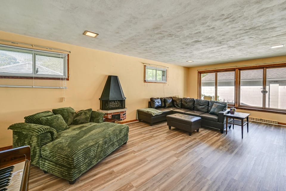2 Mi to Dtwn Newark: Pet-Friendly Home! House in Ohio