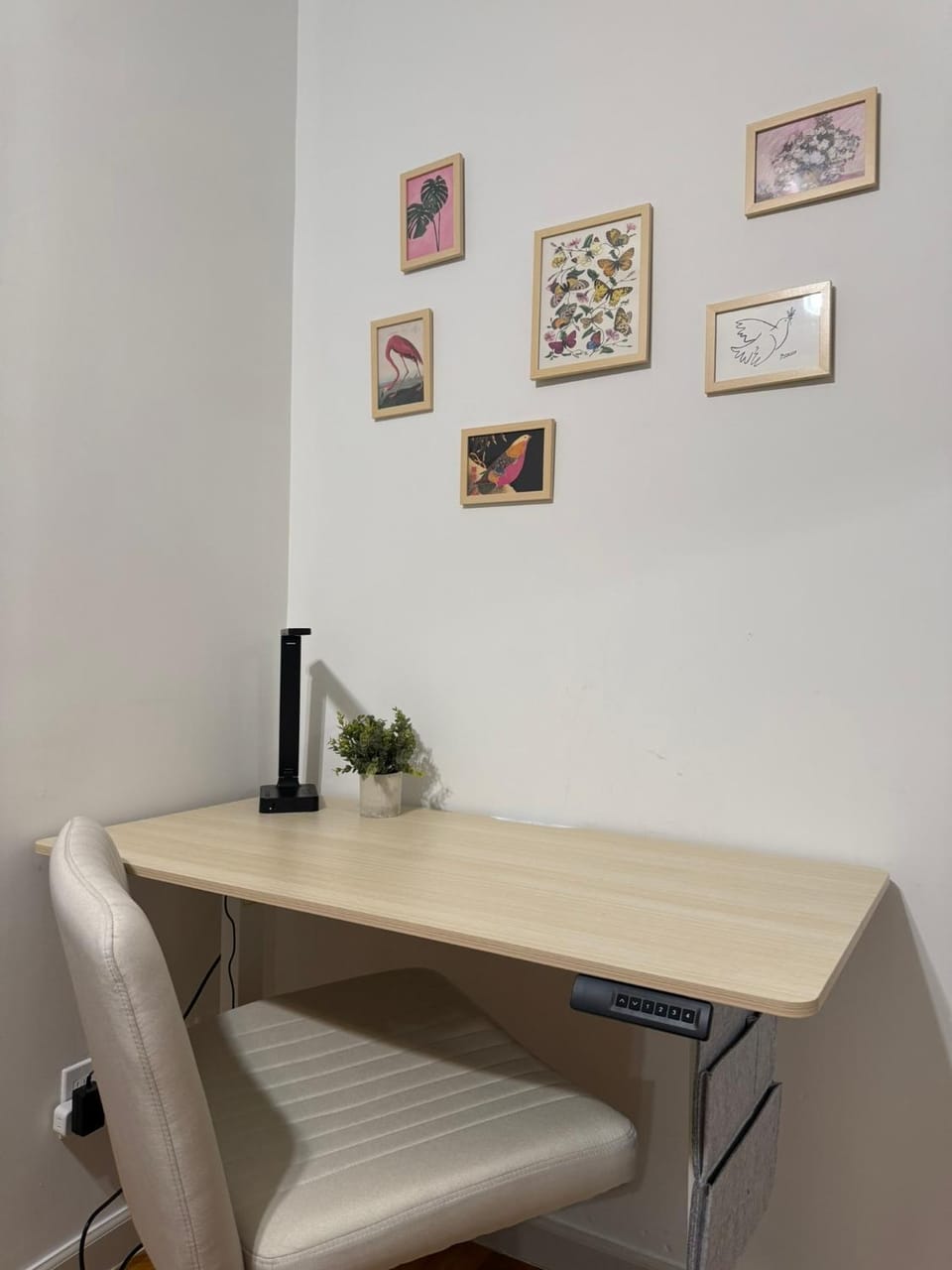Times Square Heart - The Global Nook - Cozy Private Room Bed and Breakfast in Midtown