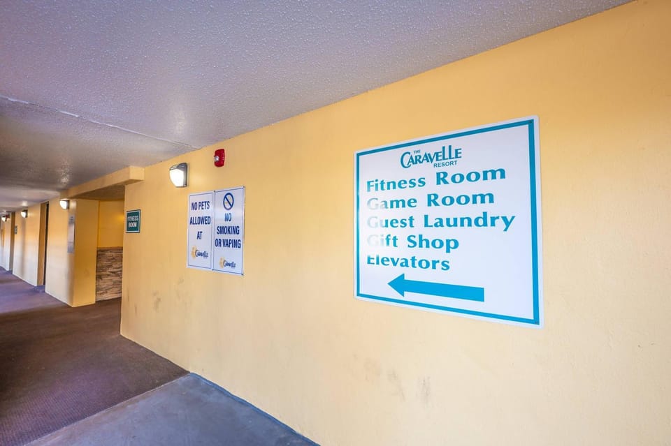 New Caravelle Resort 1BR Honeymoon Suite Pools! House in Myrtle Beach