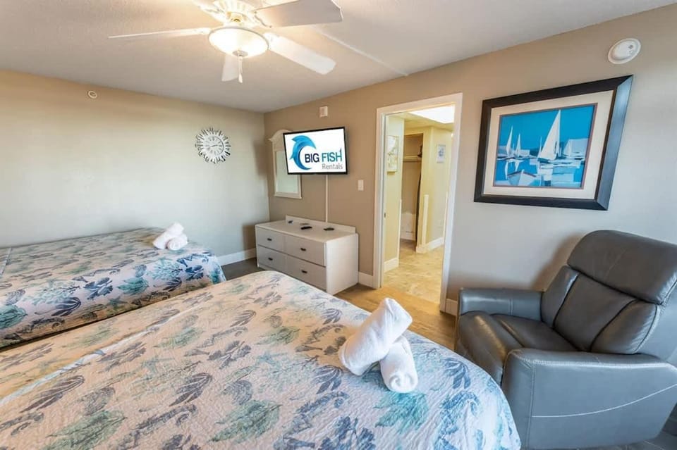Oceanview Landmark,Beautiful, Pools, Nice Location House in Myrtle Beach