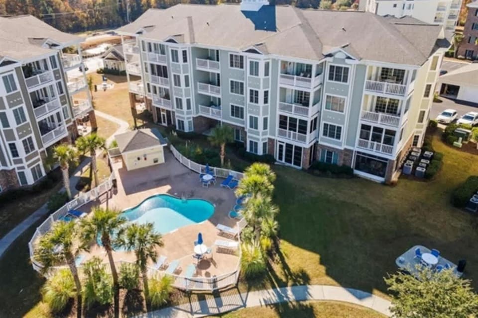 NEW - Large 2 BR at Magnolia Pointe w Nice Pools! House in Myrtle Beach