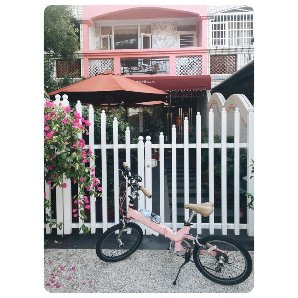 Property building, Day, Cycling