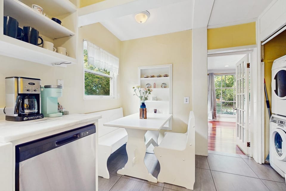 The Garden Retreat House in Burien