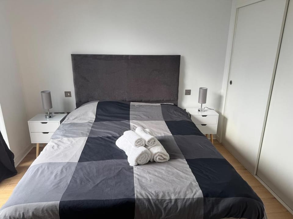 1 Bed Flat City of London Apartment in London Borough of Southwark