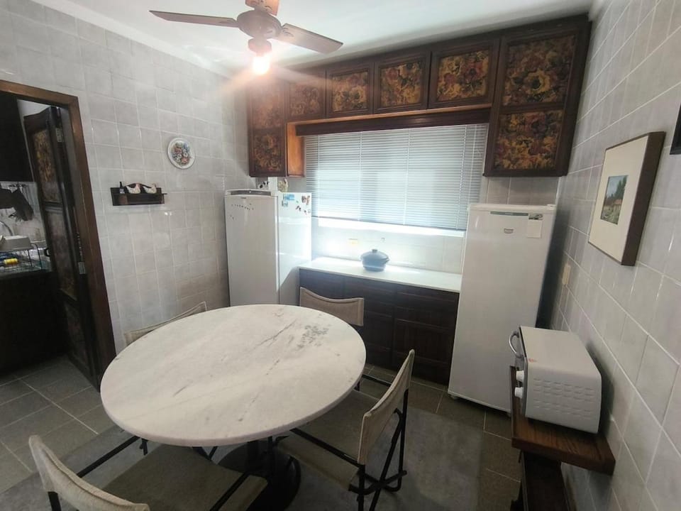 Apartamento 3 dormitórios frente mar Apartment in Camboriú