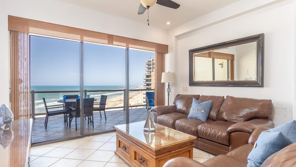View (from property/room), Balcony/Terrace, Living room, Seating area, Sea view