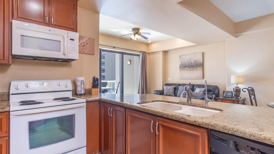 Kitchen or kitchenette, oven, stove