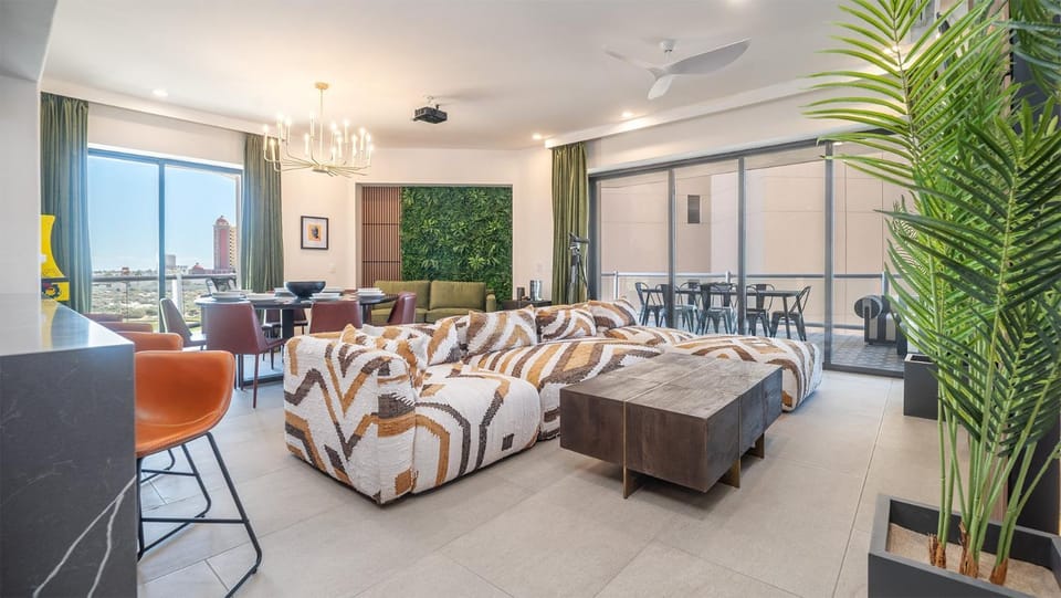 Living room, Seating area, Dining area