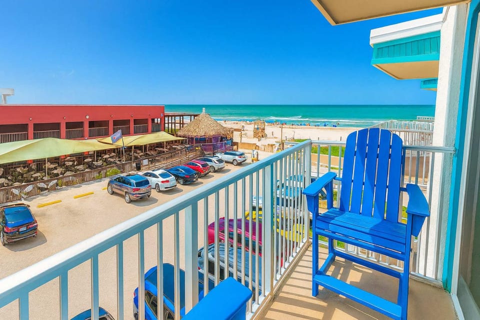 Beachfront Larger Corner Unit Balcony Pool Apartment in South Padre Island