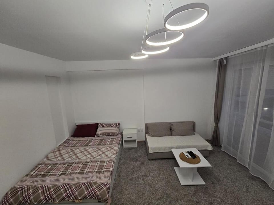 Bright & Cozy Home, Skopje Apartment in Skopje