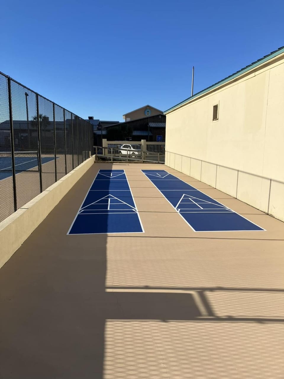 Tennis court