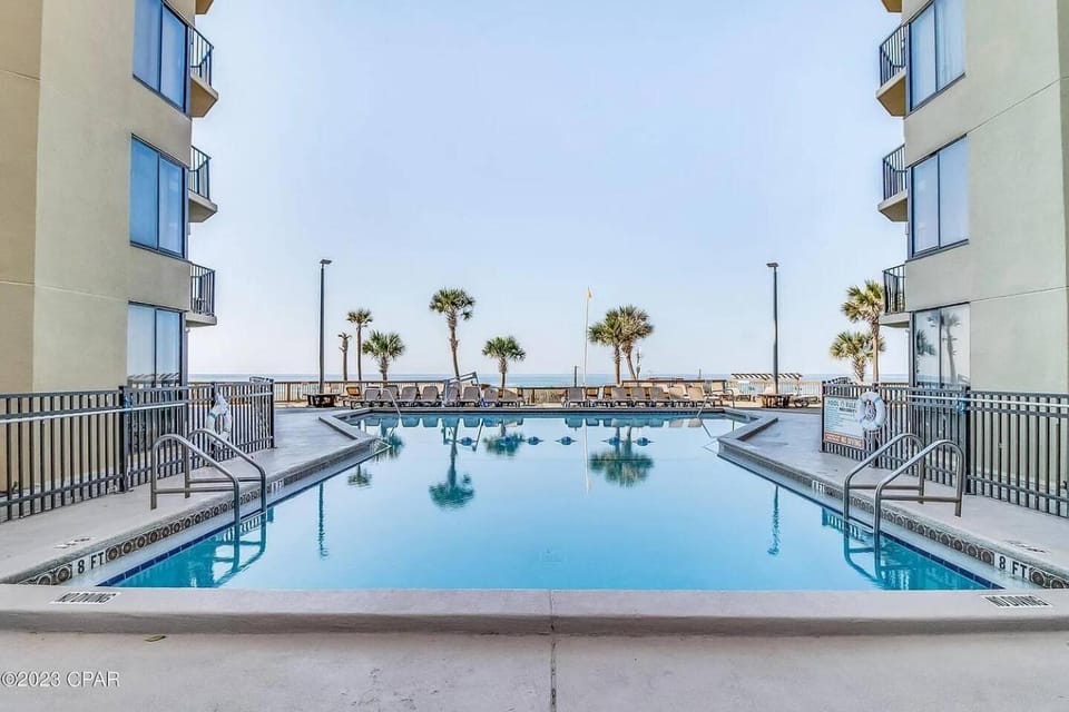 View (from property/room), Pool view, sunbed