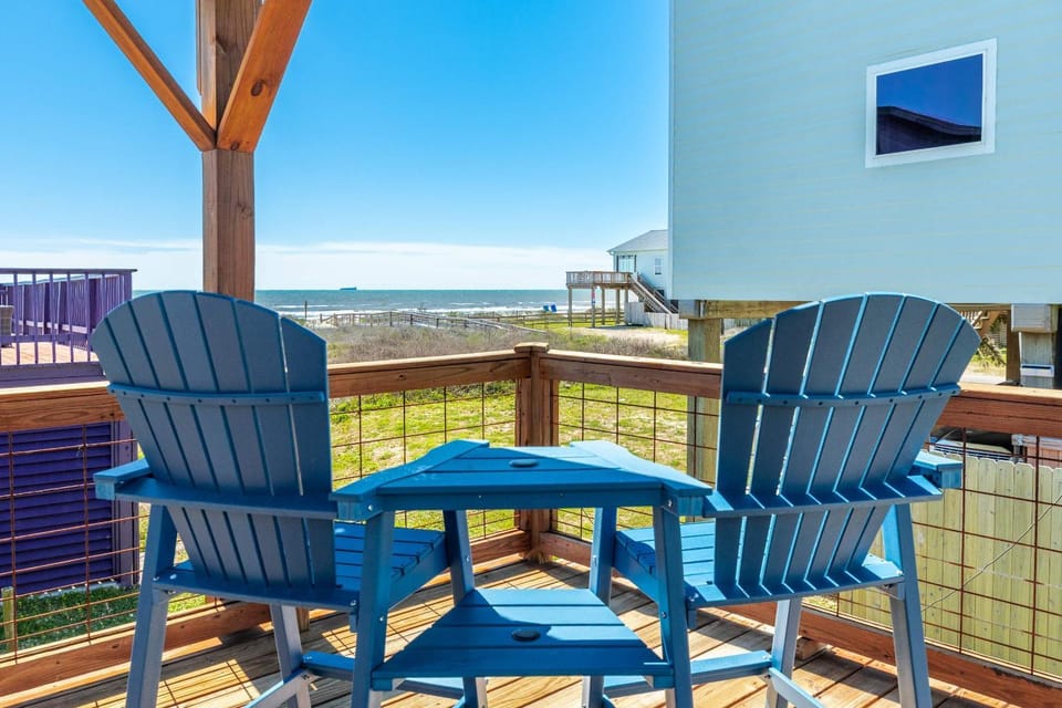 Seabreeze Oasis - Beachy Days, Starry Nights! House in Surfside Beach