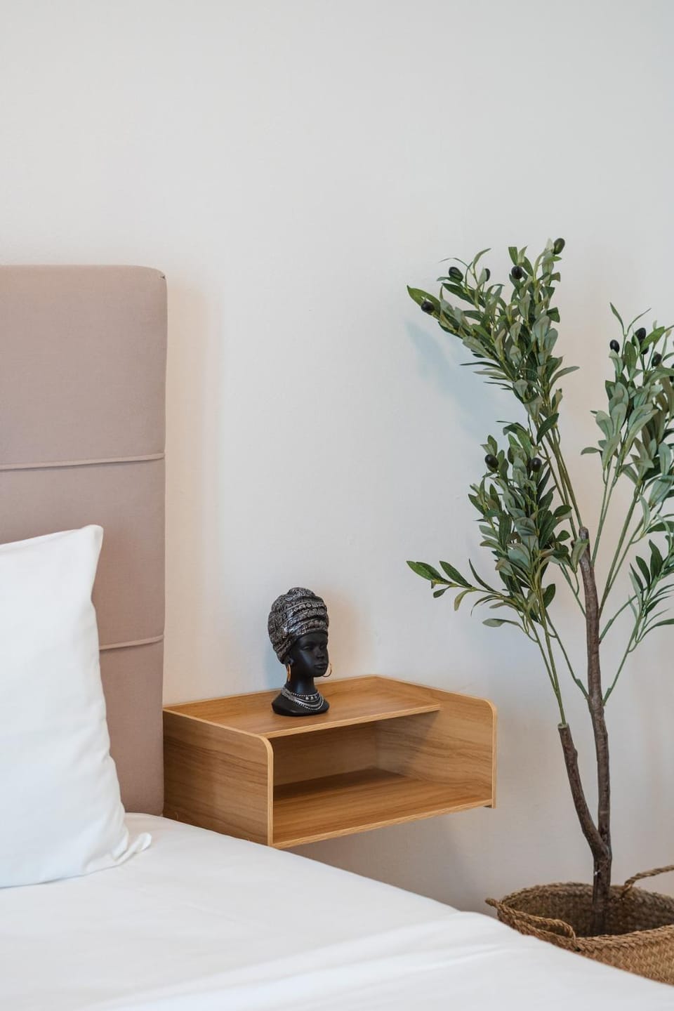Elegant 3 Bdr Apartment City Retreat in Kypseli Apartment in Sporades, Greece