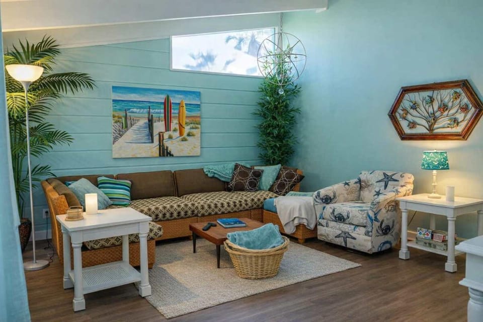 Warm Vibes 5 mins to Beach Cool Retro Feel Apartment in South Padre Island