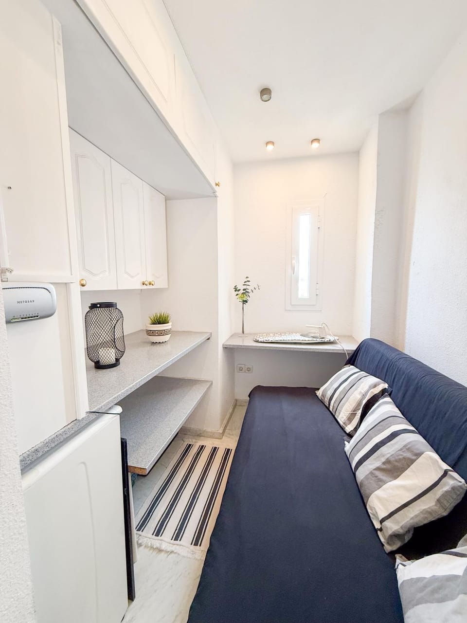 Seating area, Bedroom