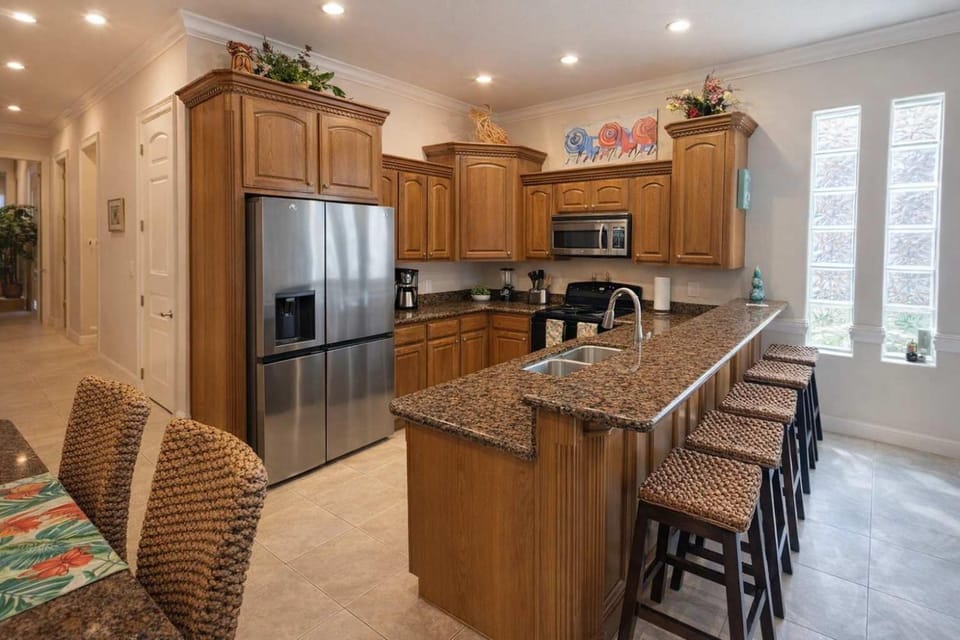 One by forth Block to Beach Ground Floor Pristine Pool Apartment in South Padre Island