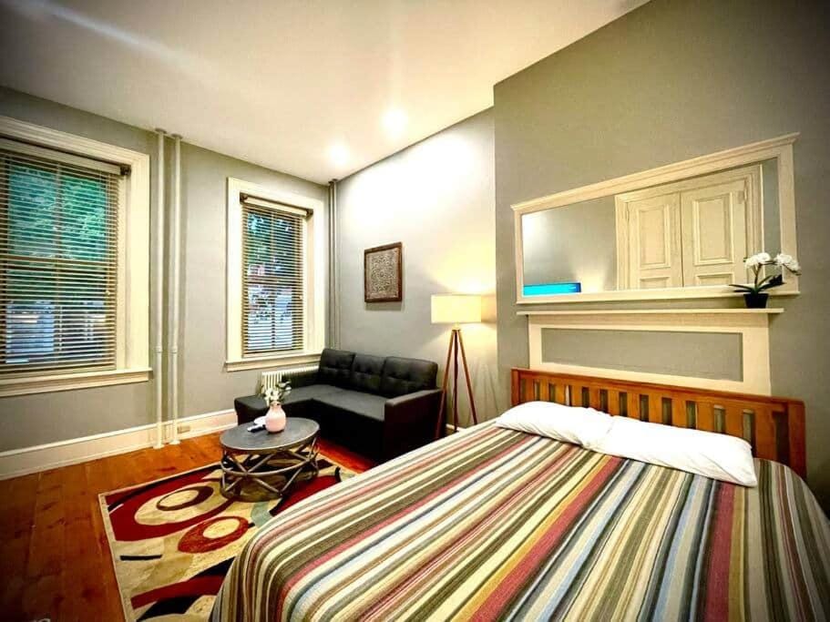 THE WINTER HOUSE - HISTORIC DOWNTOWN LANCASTER Apartment in Lancaster