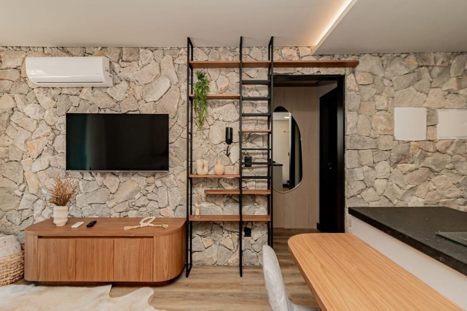 Apartamento com piscina e localização privilegiada Apartment in Canela