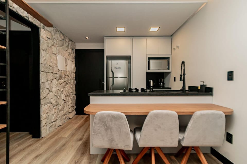 Apartamento com piscina e localização privilegiada Apartment in Canela