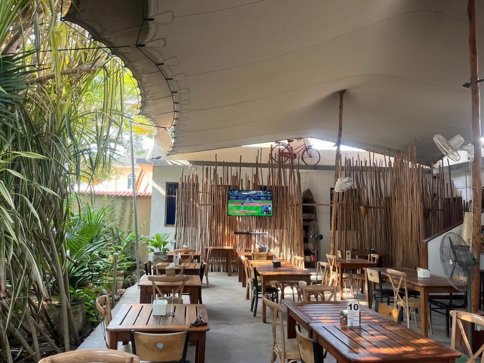 Restaurant/places to eat