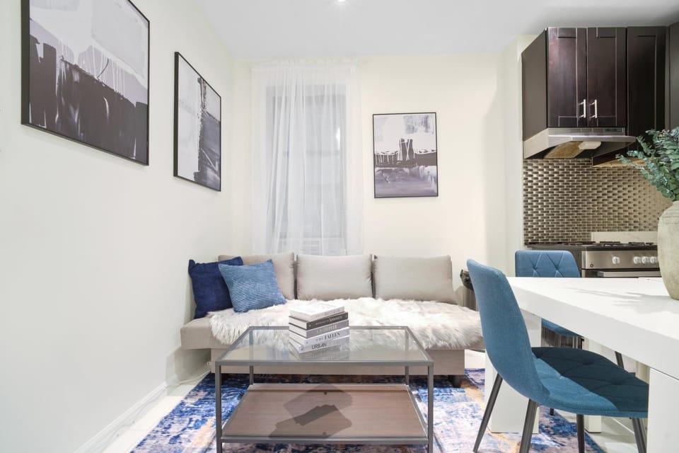 3BR Serene Suite Near Central Park Apartment in Upper West Side