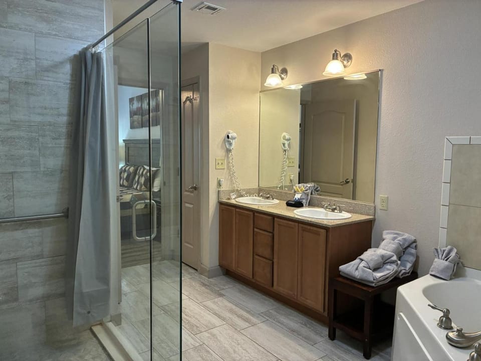 Unit 5203 - Mountain View Condos - FREE Attraction Ticket with EACH night Stay Including Dollywood House in Pigeon Forge