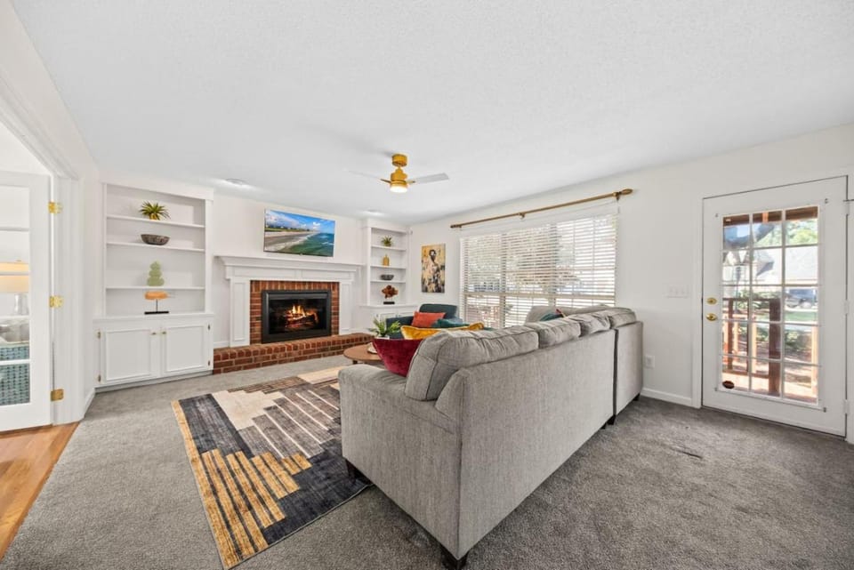 TV and multimedia, Living room